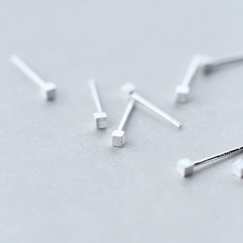 MloveAcc 925 Sterling Sliver Tiny Cube Stud Earrings Women Dainty Square Small Stud Earrings Cute Mini Minimalist Girls