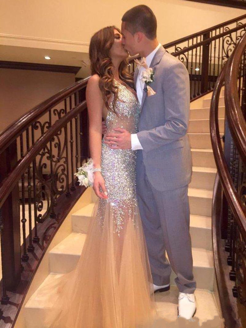 Stunning Bling Bling Crystals Mermaid Prom Dresses Long African Girls Sexy Backless Evening Gowns Halter V Neck Beaded Sweep Train