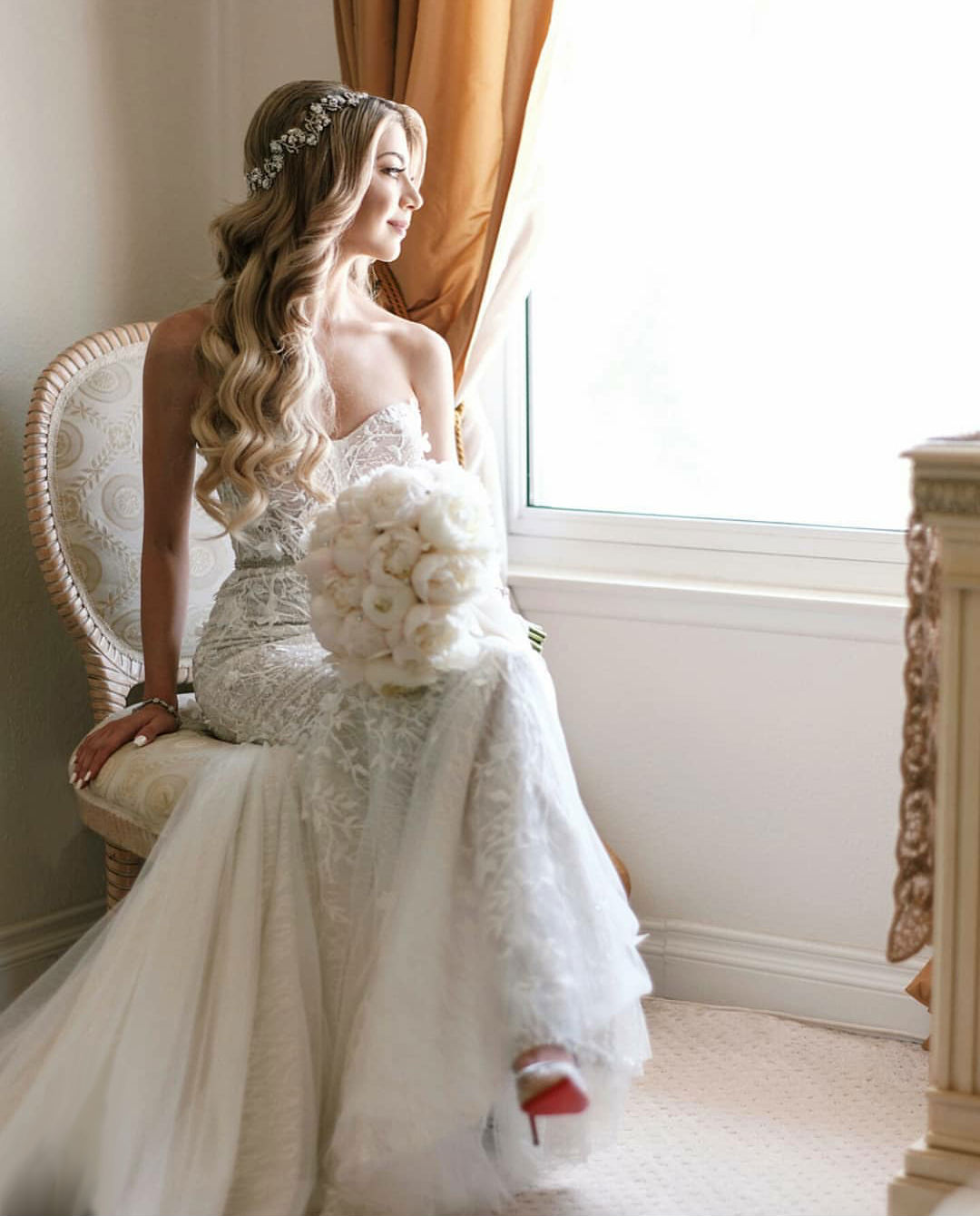 2019 Latest Mermaid Wedding Dresses Romantic Sweetheart Lace Applique Court Train Bridal Gowns Custom Made Beach Wedding Dress Vestidos