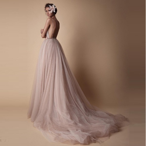 A Line Wedding Dresses Sexy Open Back Fashion Bridal Dresses Court Train Bridesmaid Party Gowns Wedding Dress