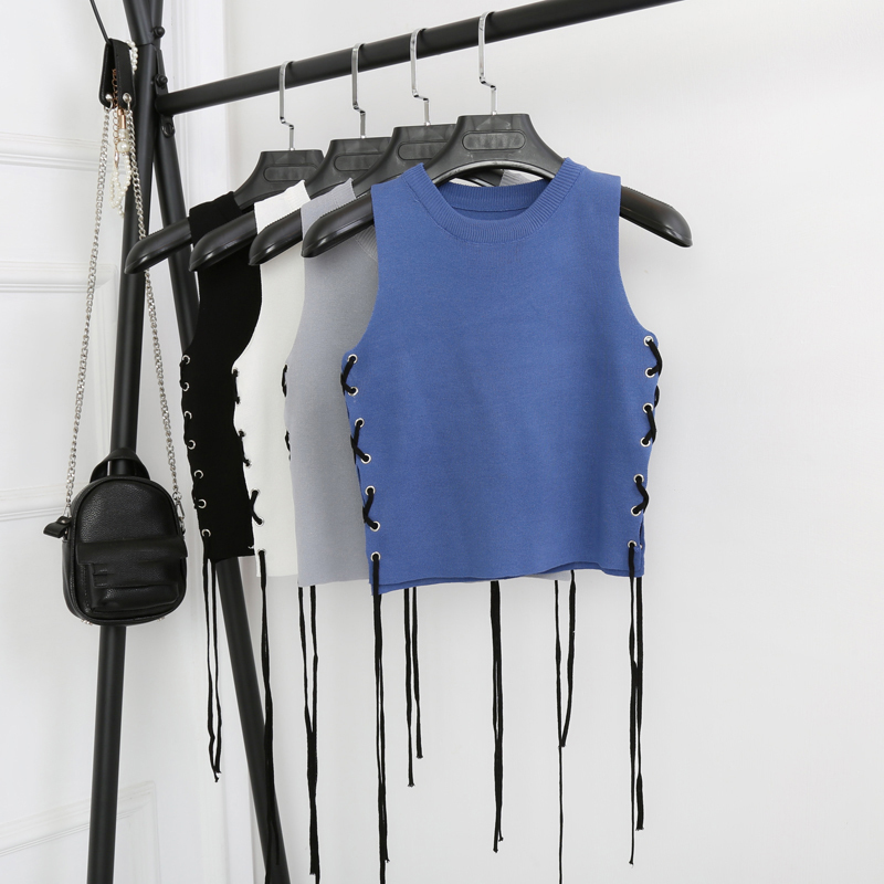 2020 Black And White Sexy Knitting Waistcoat For Women Tees O Neck Sleeveless Lace Up Ribbons Casual Vest Spring Fashion Korean Clothing, Same as picture
2020 Black And White Sexy Knitting Waistcoat For Women Tees O Neck Sleeveless Lace Up Ribbons Casual Vest Spring Fashion Korean Clothing, Same as picture