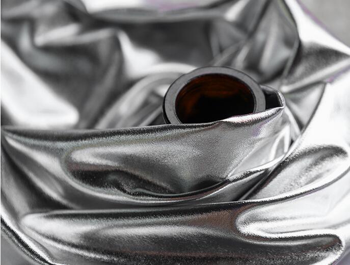Bright matte black mirror coated knit diy fabric patchwork metallic pu leather fabric wedding dresses prom tweed thin textiles fabric A022
Bright matte black mirror coated knit diy fabric patchwork metallic pu leather fabric wedding dresses prom tweed thin textiles fabric A022