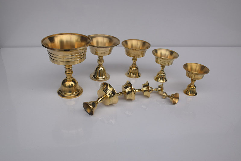 Retro Candle Holder Candelabrum Candlestick Golden Party Beautiful Copper Alloy Collectable Decor Festival Ornament Wholesale ZC0684 H260310