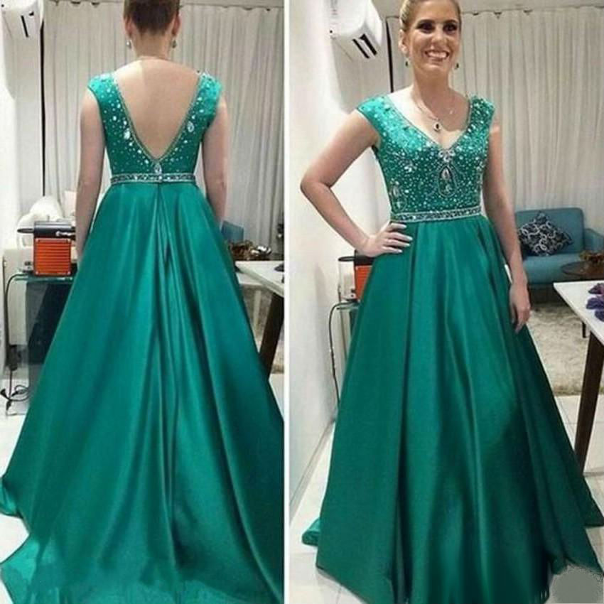 2019 Modest Mother Of The Bride Dresses With Crystals Cap Sleeve V Neck Wedding Guest Dress Sweep Train Plus Size Formal Gowns