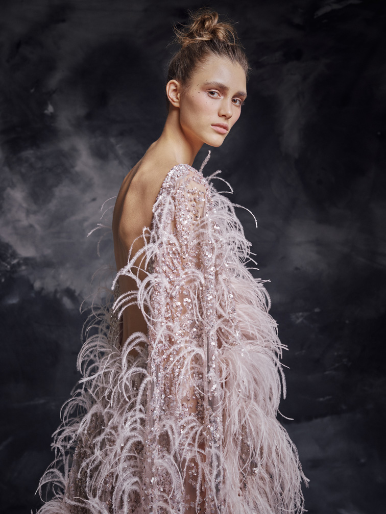 Modest Krikor Jabotian Elegant V Neck Long Sleeve Backless A Line Evening Dresses Sequins Lace Feather Formal Dresses Sweep Train Party Gown