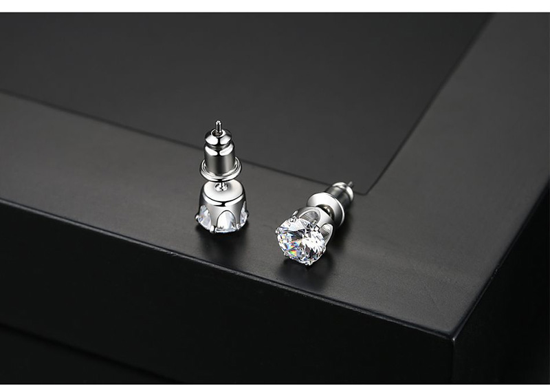 5mm Single Diamond Stone S925 Sterling Needle Stud Earrings Platinum Plated Earrings Jewelry Wholesale
