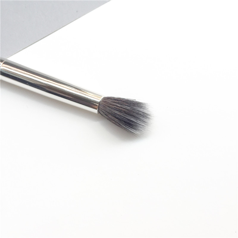 Duo Fibre Tapered Blending Brush 286 - Very-Soft Bristle Eyeshadow blending Highlighting Brush - Beauty Makeup Blender Tools