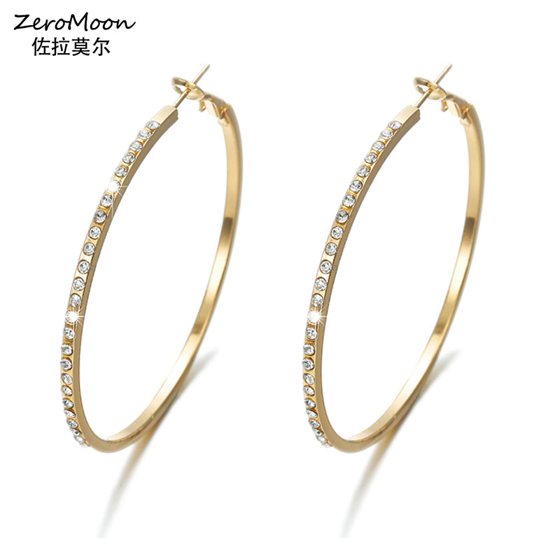 Classic Crystal Rhinestone Round Shaped Ear Hoop Sexy Women Fashion Jewelry Accessory
Classic Crystal Rhinestone Round Shaped Ear Hoop Sexy Women Fashion Jewelry Accessory