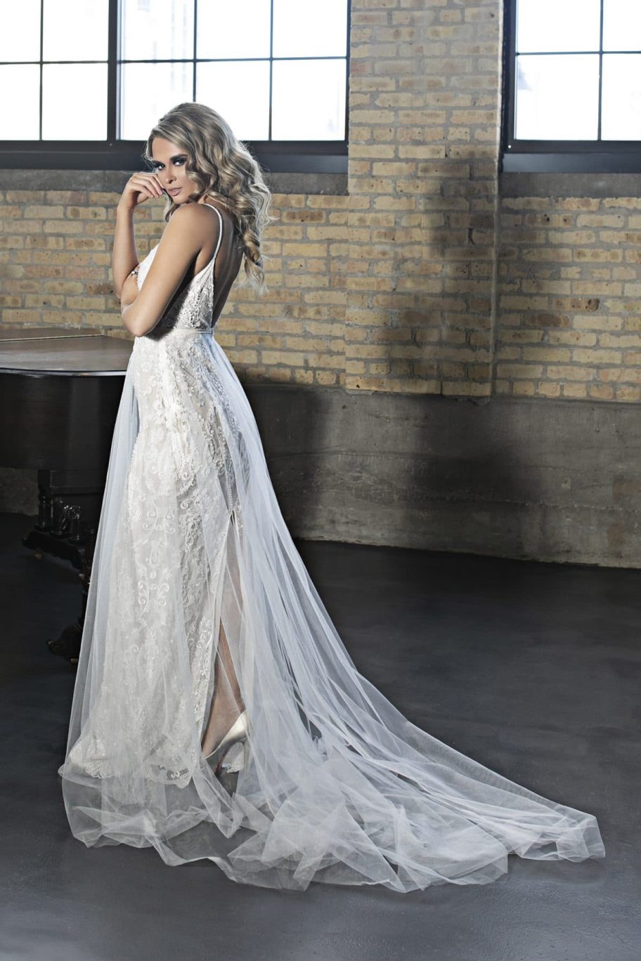 2020 Boho Wedding Dresses Spaghetti A Line Sweep Train Lace Appliques Bohemian Wedding Dress Custom Made Elegant Vestidos De Novia