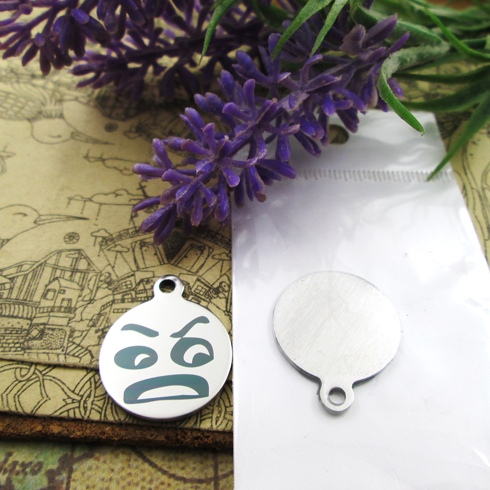 40pcs--"Jack Skellington faces 27"stainless steel charms more style for choosing DIY Charms pendants for necklace
40pcs--"Jack Skellington faces 27"stainless steel charms more style for choosing DIY Charms pendants for necklace