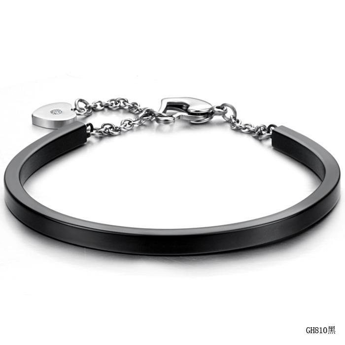 2017 New Arrival Women Elegant Bracelet Stainless Steel 3 Colors Fashion Jewelry Lock Female Bracelet Engraved GH810
2017 New Arrival Women Elegant Bracelet Stainless Steel 3 Colors Fashion Jewelry Lock Female Bracelet Engraved GH810