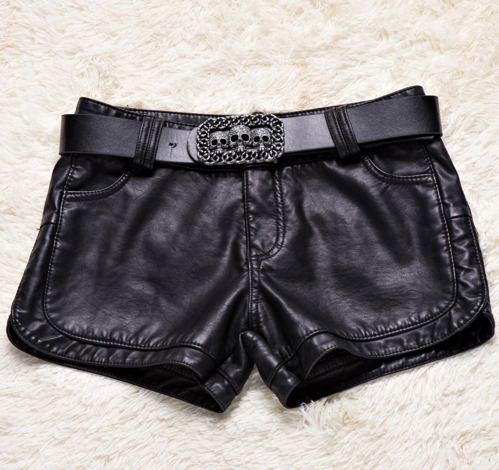 2019 autumn and winter Ladies PU leather shorts Korean casual leather slim boots hot shorts, Black
2019 autumn and winter Ladies PU leather shorts Korean casual leather slim boots hot shorts, Black