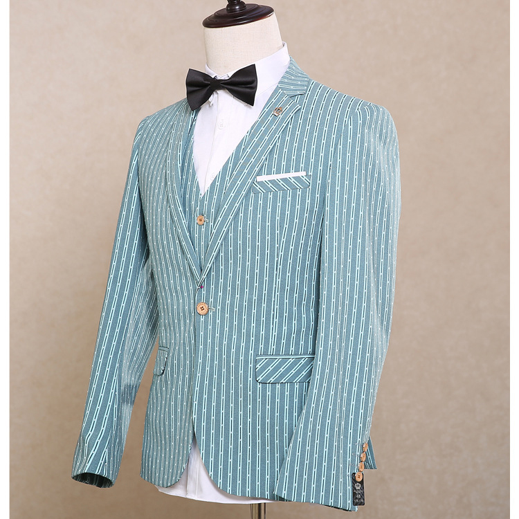 Light Blue Pinstripe Groom Wedding Tuxedos Slim Fit Notch Lapel Mens Three Pieces Prom Pants Suits High Quality Custom Made Jacket