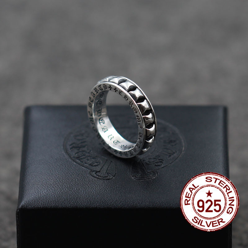 S925 sterling silver ring new punk personality retro style simple and elegant fashion modeling boutique jewelry send lover 2019 new hot
S925 sterling silver ring new punk personality retro style simple and elegant fashion modeling boutique jewelry send lover 2019 new hot