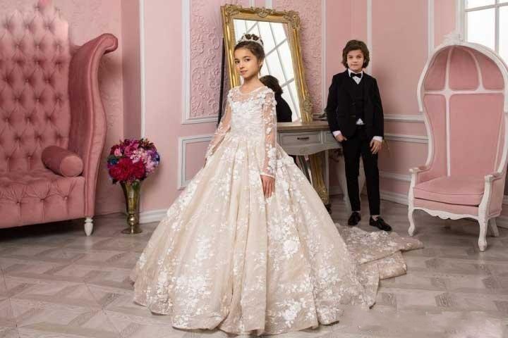 Champagne New Wer Girl For Weddings Jewel Neck Lace Appliques Wers Long Train Little Kids Baby Gowns First Communion Dresses