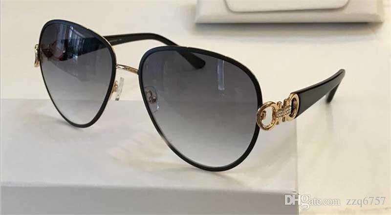 2018 new fashion designer sunglasses 905 metal pilot frame simple avant-garde popular style uv 400 protection eyewear
2018 new fashion designer sunglasses 905 metal pilot frame simple avant-garde popular style uv 400 protection eyewear