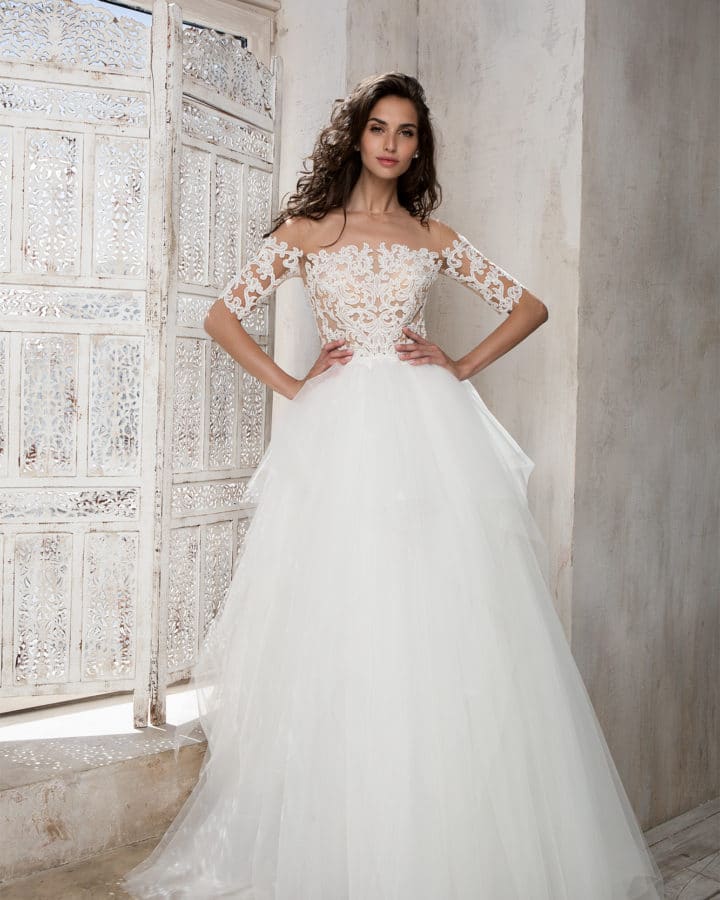 Elegant Lace Wedding Dresses Off Shoulder Short Sleeve Bridal Gowns Backless Tulle A Line Wedding Dress
