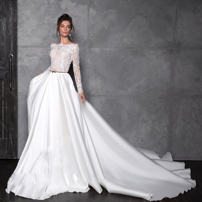 A Ful E Lace Wedding Dresses Bateau Neck Long Sleeves Bridal Gowns With Sash Satin Court Train Robe De Mari E