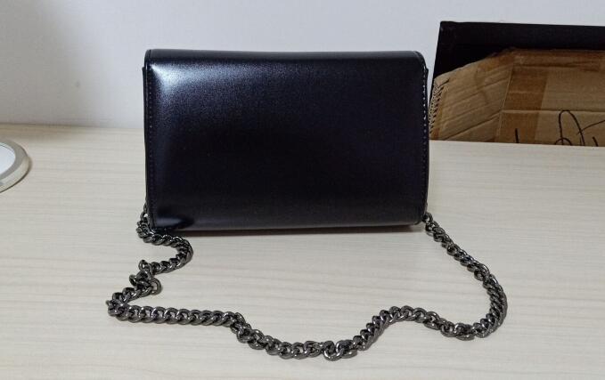 designer Classic Leather black chain marmont handbag Wholesale retail Fashion Bags handbags shoulder bags tote bags messenger bag, Red
designer Classic Leather black chain marmont handbag Wholesale retail Fashion Bags handbags shoulder bags tote bags messenger bag, Red
