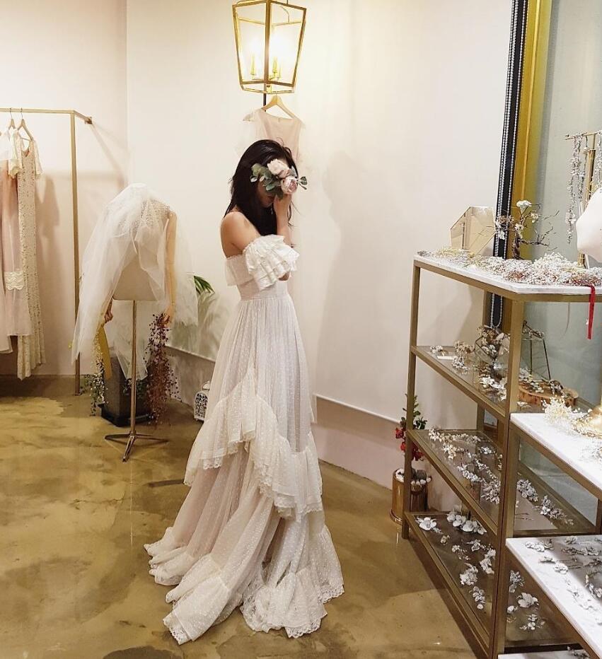 Country Lace Boho Wedding Dresses A e Off The Shoulder Tiered Beach Bridal Gowns Tulle or Length Bohemian vestido de novia