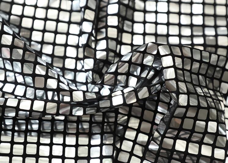 Patchwork Two style Elastic metal cube complex lattice coated textiles diy fabric sequins laser lace wedding gauze party tweed fabric A422
Patchwork Two style Elastic metal cube complex lattice coated textiles diy fabric sequins laser lace wedding gauze party tweed fabric A422