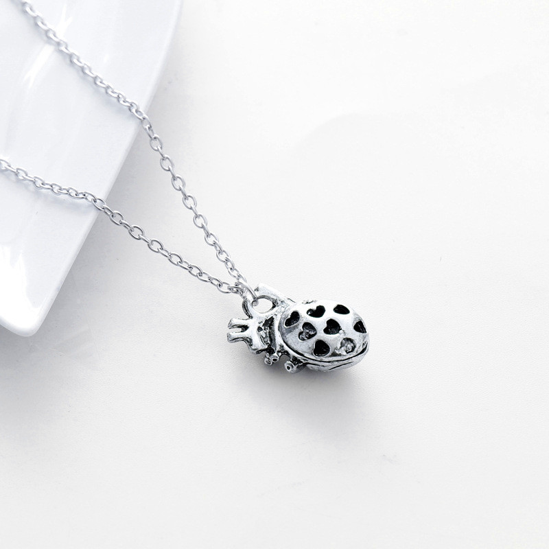 12 Pieces Anatomical Heart Necklace Man or Woman 3D Pendant Oxidized Antique Stainless Steel Pendant Necklace