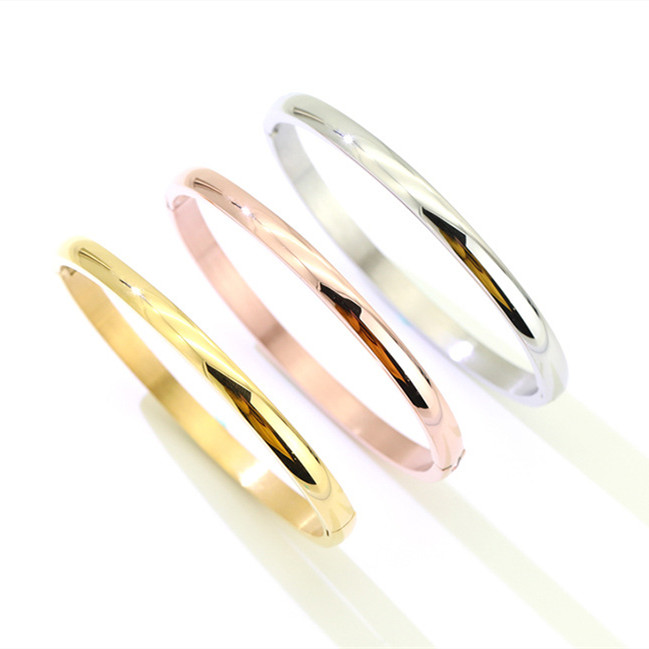 Glossy Titanium Steel Bangle Oval Curved Gold Silver Rose Gold Charm Bracelet & Bangle Women Girl Simple Jewelry Gift Wholesale
Glossy Titanium Steel Bangle Oval Curved Gold Silver Rose Gold Charm Bracelet & Bangle Women Girl Simple Jewelry Gift Wholesale
