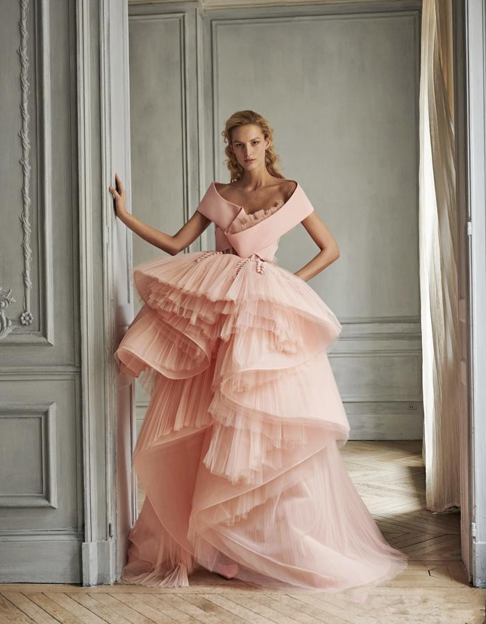 2020 Azzi Osta Pink Prom Dresses A Line Ruffles Sweep Train High Low Designer Evening Dress Tiered Skirts Cocktail Party Gowns