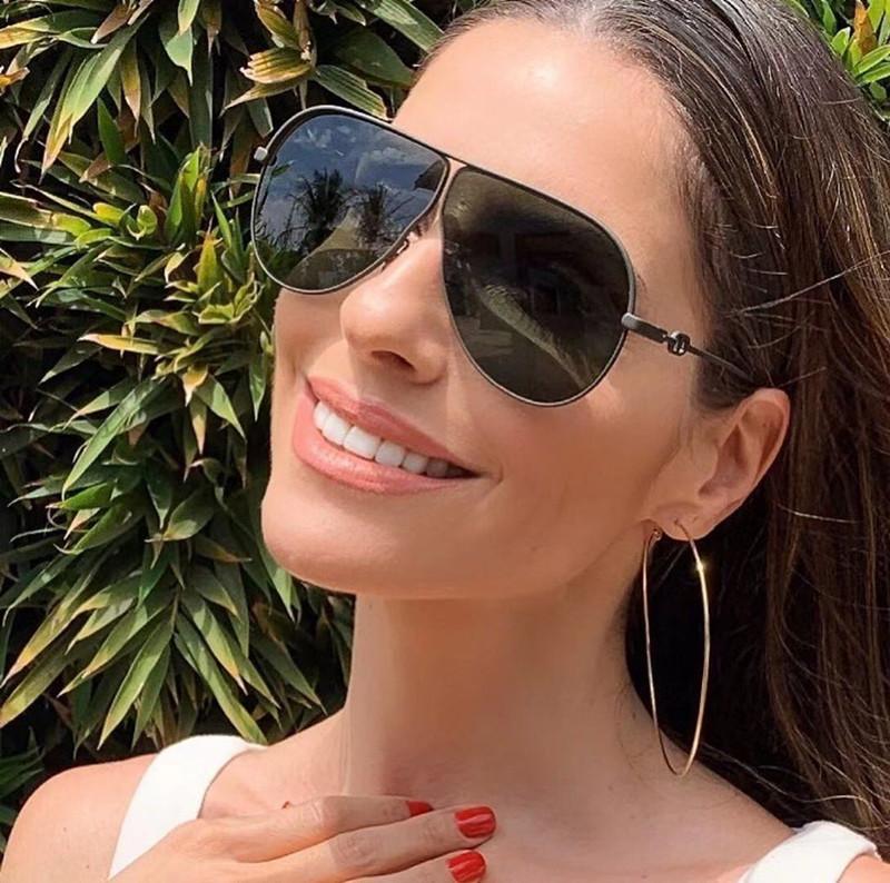 CAMP Sunglasses for Women Special UV Protection Women Vintage Big Oval Frame Top Quality Free Come with Package
CAMP Sunglasses for Women Special UV Protection Women Vintage Big Oval Frame Top Quality Free Come with Package