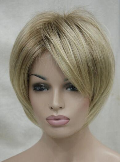 FREE SHIPPING + + New charming blonde mix with brown root women' short straight wig, Picture color
FREE SHIPPING + + New charming blonde mix with brown root women' short straight wig, Picture color