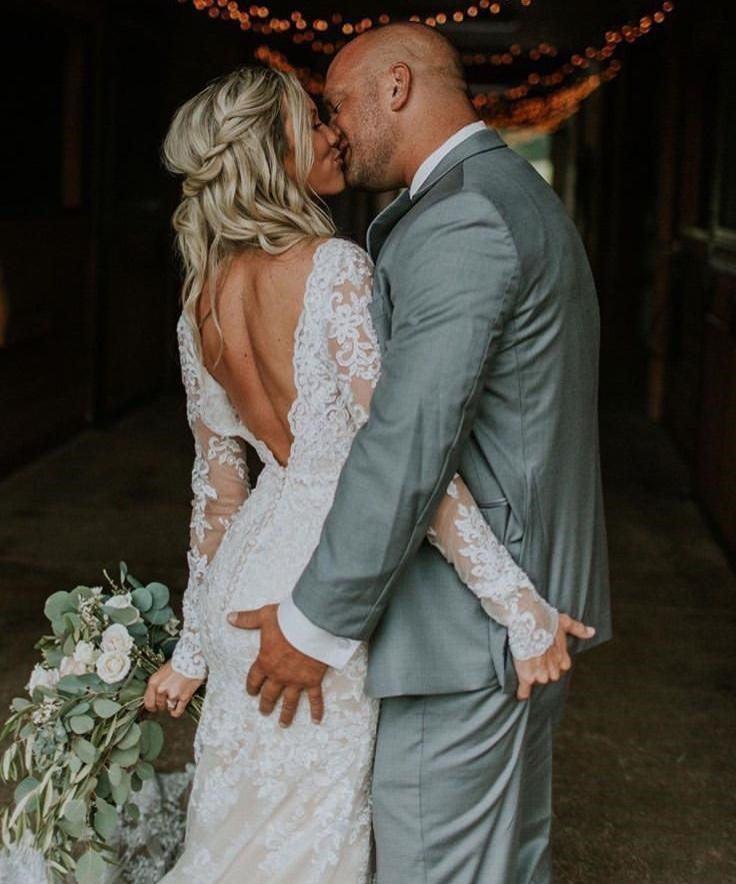 Sexy Backless Mermiad Wedding Dresses With Long Sleeves V Neck Custom Made Vestido De Novia Appliqued Country Bridal Gowns M48 0510