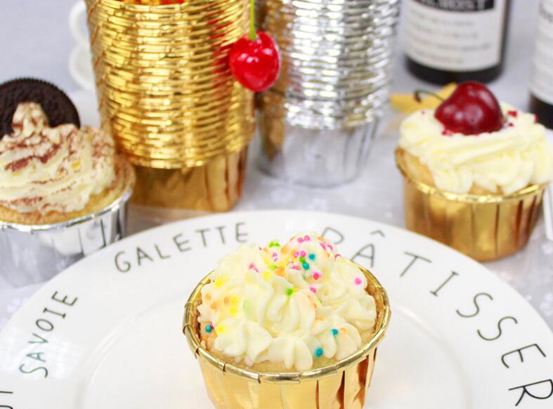 Paper Cake Cup Cupcake Cases Aluminum Foil Gold Silver Muffin Cups Kitchen Baking Wedding Party Decoration