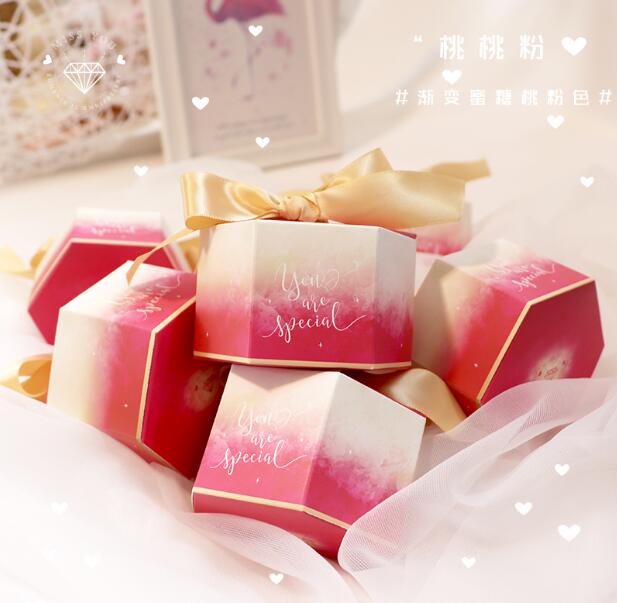 100Pcs Gradient Cherry pink "You are special" Hexagonal Style Wedding Favors Candy Boxes Bomboniera Party Chocolate Gift Box
100Pcs Gradient Cherry pink "You are special" Hexagonal Style Wedding Favors Candy Boxes Bomboniera Party Chocolate Gift Box