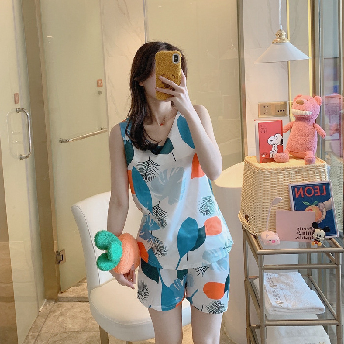 Pajamas for Women Summer V-neck Vest Cotton Sleepwear Sexy Sleeveless Pyjamas Set Printing Pattern Nightwear
Pajamas for Women Summer V-neck Vest Cotton Sleepwear Sexy Sleeveless Pyjamas Set Printing Pattern Nightwear