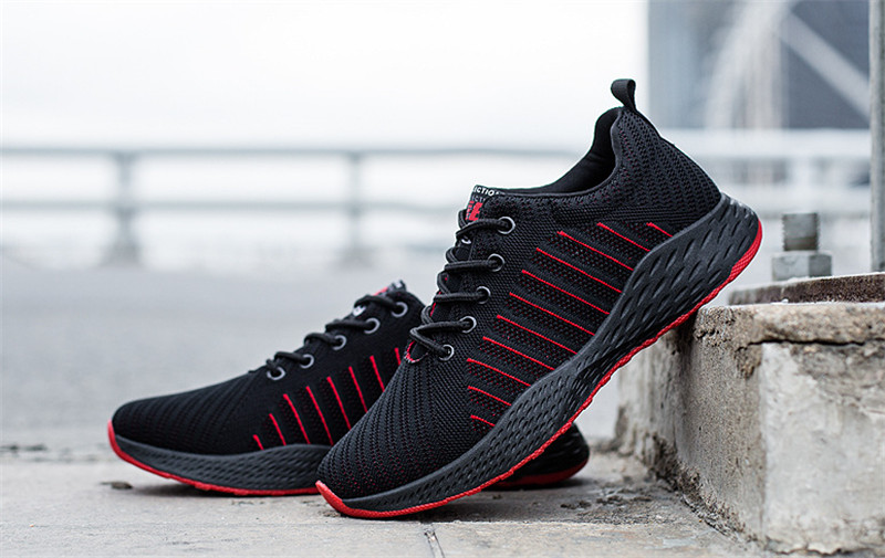 Antiskid Chaussures Fashion Designer Shos Trainers White Black Sneakers Men Women running Shoe Casual shoes
Antiskid Chaussures Fashion Designer Shos Trainers White Black Sneakers Men Women running Shoe Casual shoes