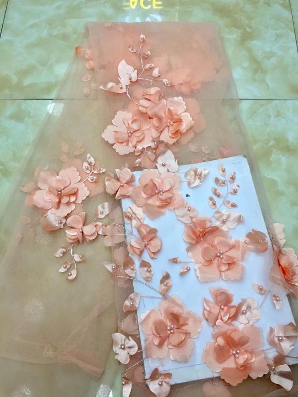 top sale embroidered tulle net lace fabric with 3d flower JOY-2292 african net lace fabric with beaded 3D flower for party dress
top sale embroidered tulle net lace fabric with 3d flower JOY-2292 african net lace fabric with beaded 3D flower for party dress