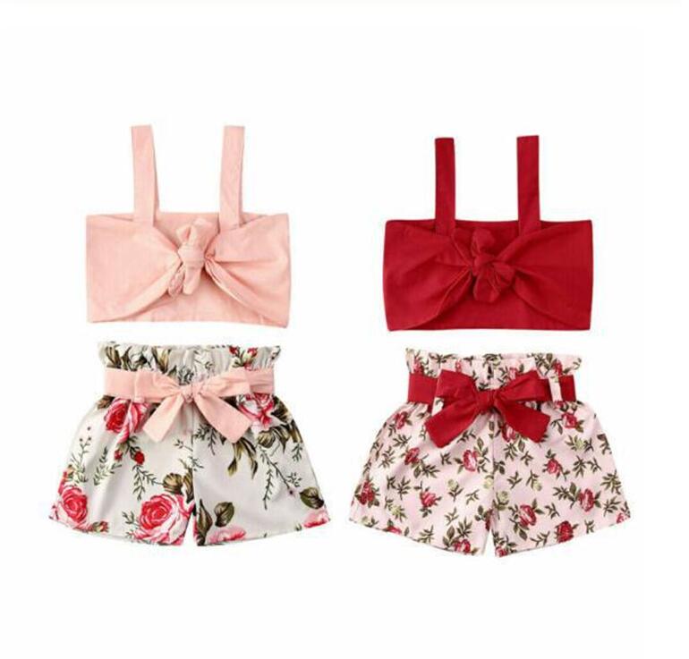1SET Summer kids baby girls shorts set two piece floral flowers clothing set sleeveless tracksuit beach party suit fashion girls 2020 D6416, Mixed;or list oclors u choose
1SET Summer kids baby girls shorts set two piece floral flowers clothing set sleeveless tracksuit beach party suit fashion girls 2020 D6416, Mixed;or list oclors u choose