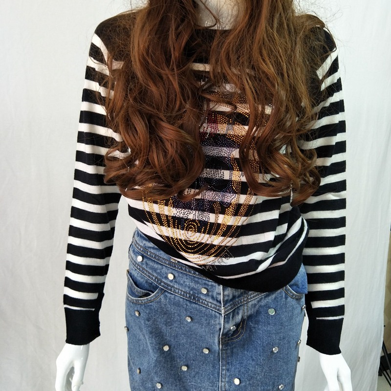 Women Sweater Autumn / Winter New Color Rhinestones Fashion Cashmere Women Pullover Sweater, As pic
Women Sweater Autumn / Winter New Color Rhinestones Fashion Cashmere Women Pullover Sweater, As pic