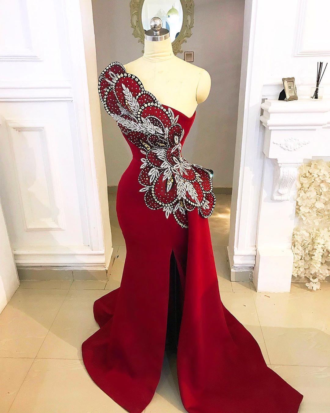 Luxury Arabic Red Split Mermaid Prom Dresses One Shoulder Sequined Beads Evening Dress Formal Party Wear Reception Second Gowns