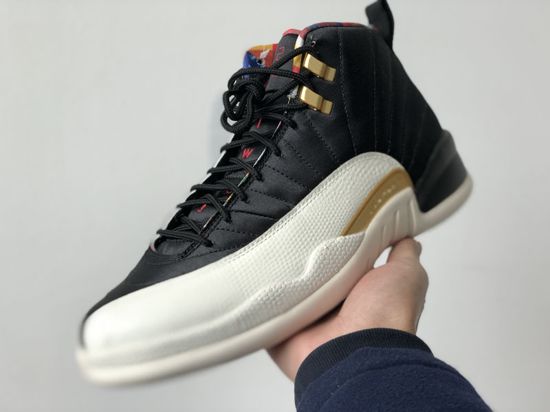 2019 NEW Release Man Outdoor Shoe Jumpman 12 CNY Basketball Shoes Sneakers Authentic Leather Real Carbon Fiber Outdoor Shoes, As photo 
2019 NEW Release Man Outdoor Shoe Jumpman 12 CNY Basketball Shoes Sneakers Authentic Leather Real Carbon Fiber Outdoor Shoes, As photo