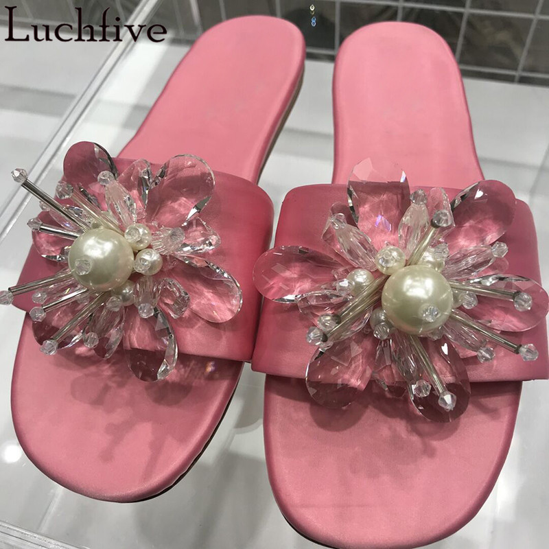 Crystal Flower Women Slippers Open Toe Shoes Woman Summer Beach Slides Runway Pink Flat Shoes For Women
Crystal Flower Women Slippers Open Toe Shoes Woman Summer Beach Slides Runway Pink Flat Shoes For Women