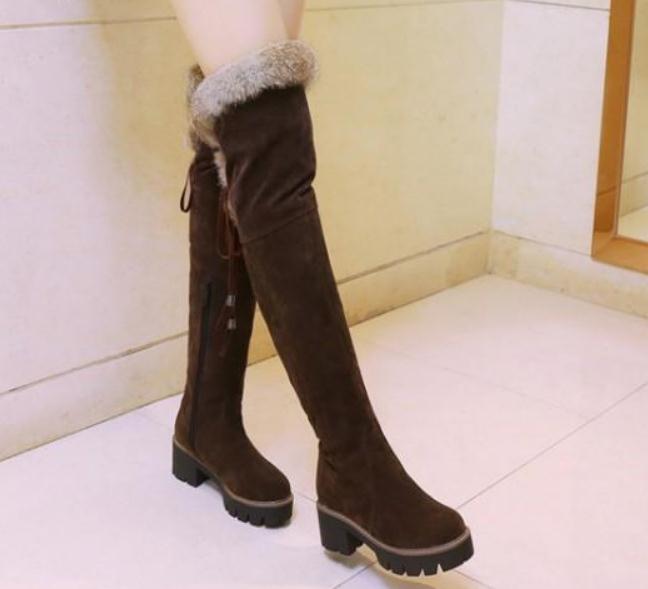 2018 Suede Women's Boots in winter with New style Low-heel Coarse heel waterproof table Plus velvet Keep warm Non-slip, Brown
2018 Suede Women's Boots in winter with New style Low-heel Coarse heel waterproof table Plus velvet Keep warm Non-slip, Brown