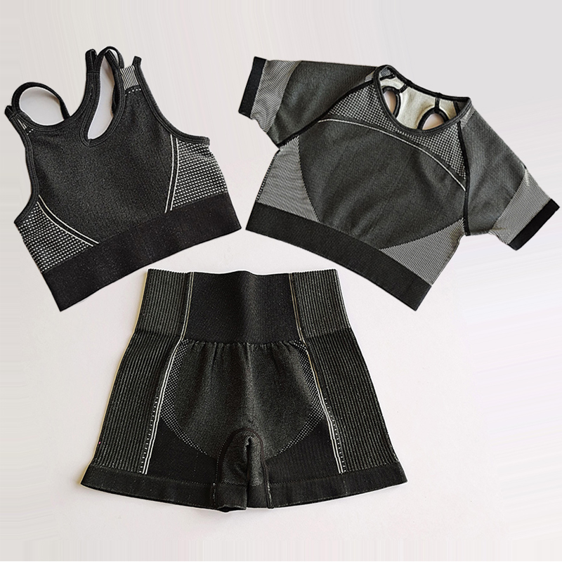 Seamless Sports Suit Women Gym Workout Clothes Sports Bra+Short Sleeve Fitness Crop Top+High Waist Legging Shorts 3Pcs Yoga Set, 2pcs black set
Seamless Sports Suit Women Gym Workout Clothes Sports Bra+Short Sleeve Fitness Crop Top+High Waist Legging Shorts 3Pcs Yoga Set, 2pcs black set