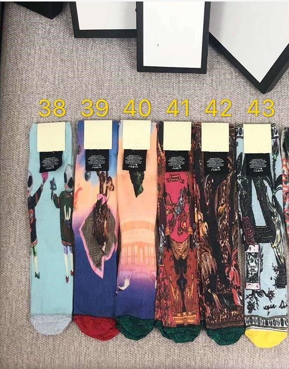 Designer sport cotton stockings socks 2019 New Fashion Spring Brand Vintage Golden wire Sock Middle Stocking Gifts, Black;white
Designer sport cotton stockings socks 2019 New Fashion Spring Brand Vintage Golden wire Sock Middle Stocking Gifts, Black;white