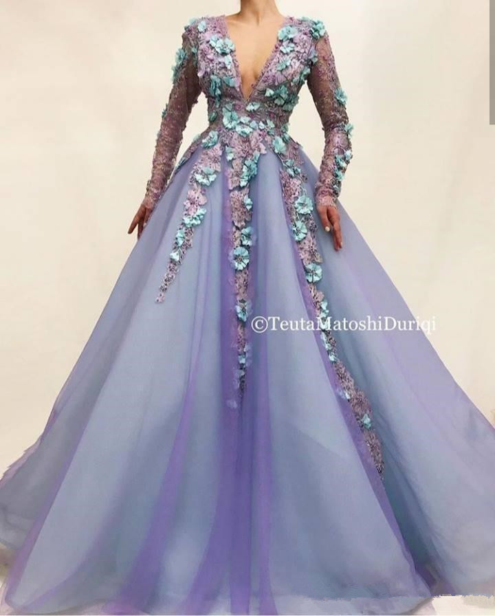 Lavender Lilac Long Sleeve Evening Pageant Dresses 2020 V-neck Lace 3D Floral African Arabic Formal Occasion Prom Wear Gowns