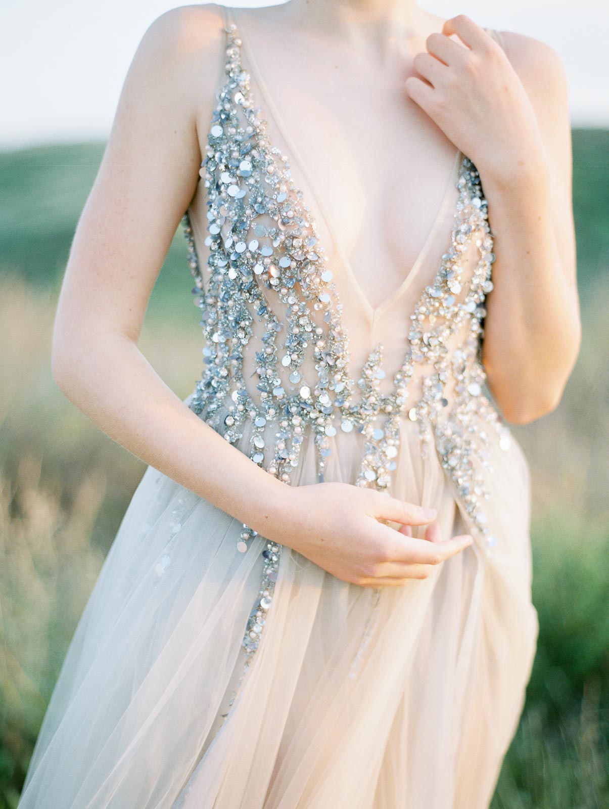 new berta country prom dresses 2019 top bling sequins beaded summer holiday formal long evening gowns low back tulle silver reception gown