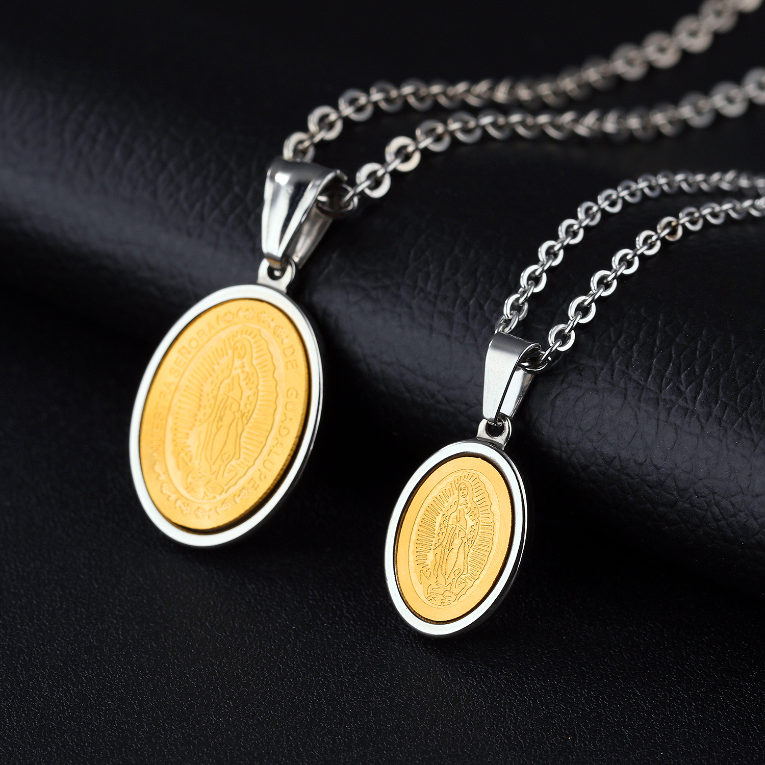can be Lettering Pendants Necklace Glossy Round Tag Jewelry Stainless Steel Necklace Men Women Lover Gift Couple Jewelry