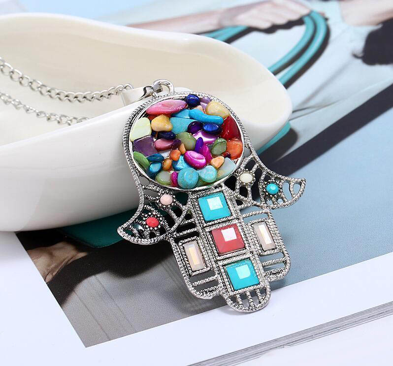 Colored Stone Simplicity Trendy Sweater Necklace Vintage Palm Pendant Neckalce for Women Party Jewelry Gift
Colored Stone Simplicity Trendy Sweater Necklace Vintage Palm Pendant Neckalce for Women Party Jewelry Gift