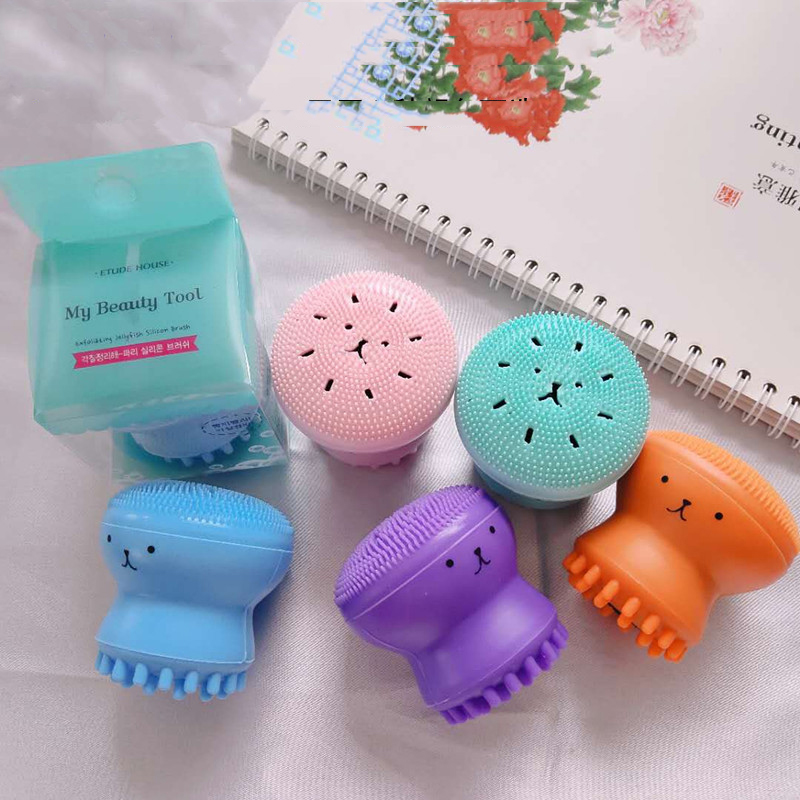 Wash Brushes Super Little Cute Octopus Face Cleaner Massage Soft Silicone Facial Brush Face Cleansers Blackhead Spot Acne
Wash Brushes Super Little Cute Octopus Face Cleaner Massage Soft Silicone Facial Brush Face Cleansers Blackhead Spot Acne