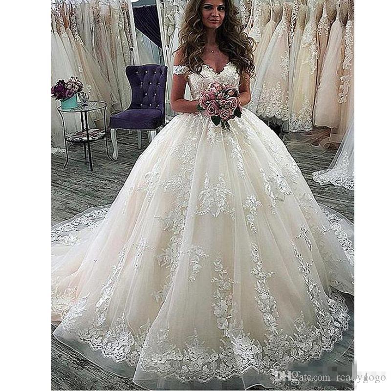 Off Plus Size Shoulder Princess Ball Dresses Lace Applique Pleats or Length Wedding Dress Bridal Gown Vestido De Noiva